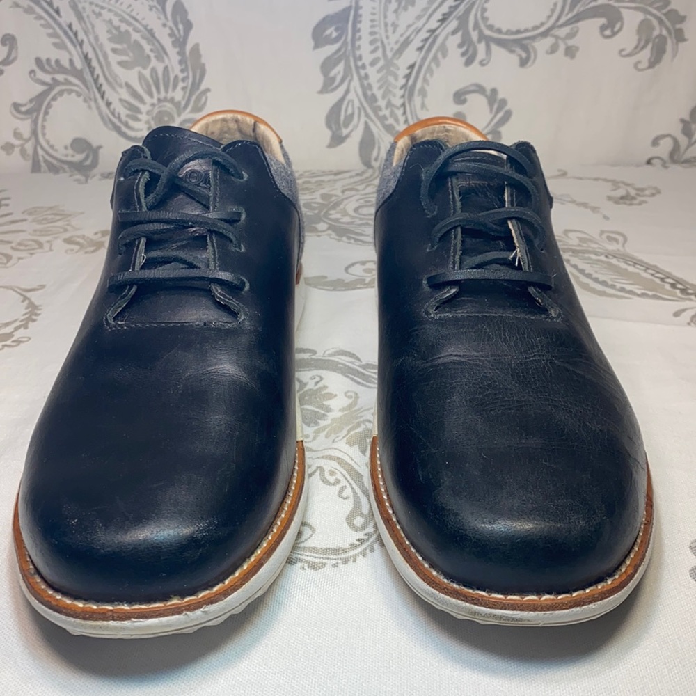 OHW?‎ Men's Size 11 Leather Sneakers Casual Shoes Black & Gray